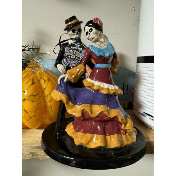 Blue Sky Clayworks Halloween Day of the Dead‎ Dancing Couple Skeleton Figurine - Picture 9 of 11